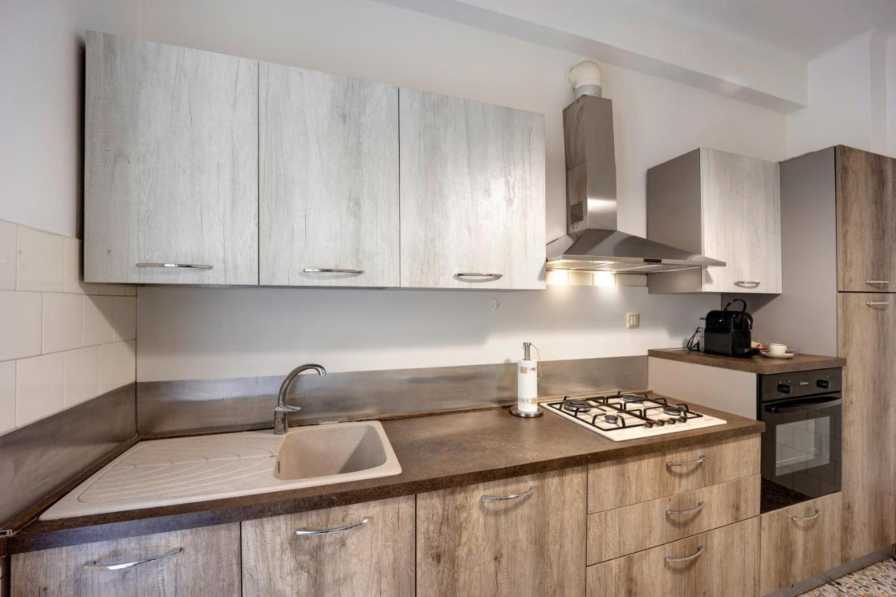 Appartamento Osteria Consani Ventimiglia Exteriér fotografie